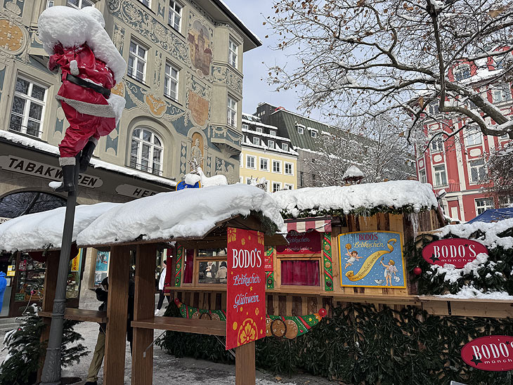 Bodo's Lebkuchen & Kirschglühwein am Rindermarkt (©Foto: Martin Schmitz)
